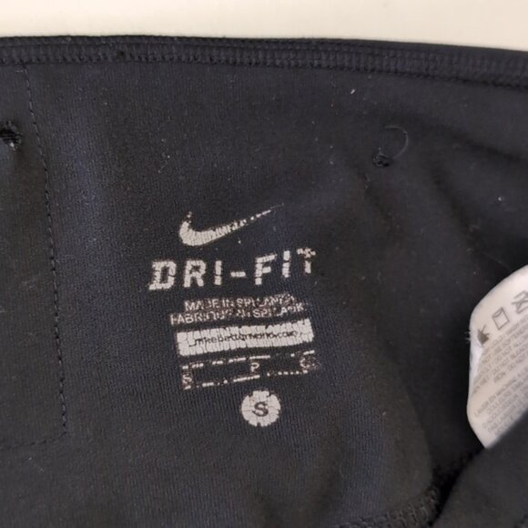 Nike Cropped Leggings Womens Small Black Athletic DriFit Performance Sustainable - Picture 9 of 11